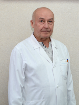 Врач-дерматовенеролог первой квалификационной категории Медведев Андрей Борисович
